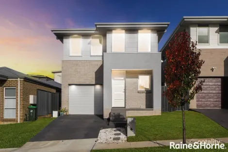 Property photo of 7 Peppercress Ridge Leppington NSW 2179