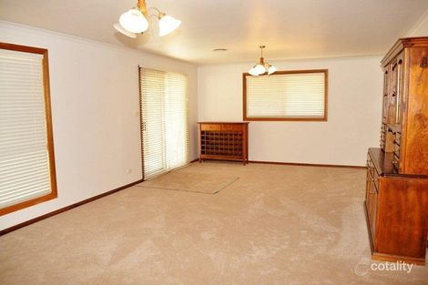 Property photo of 18 Wilga Street Hanwood NSW 2680