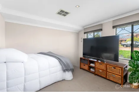 Property photo of 7 Ellesmere Circuit Success WA 6164