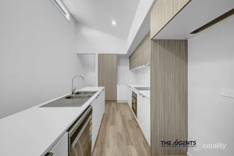 Property photo of 24 Amara Street Tarneit VIC 3029