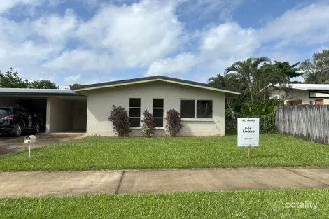 2/47 Madang St, Trinity Beach, QLD 4879