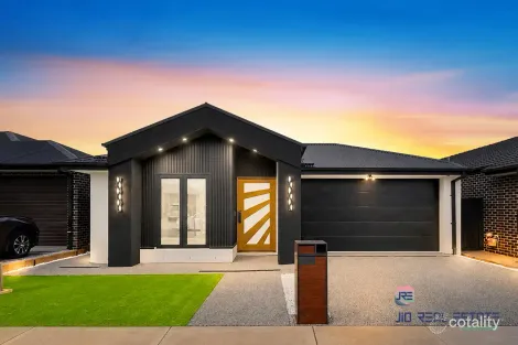Property photo of 15 Rohab Crescent Mount Cottrell VIC 3024