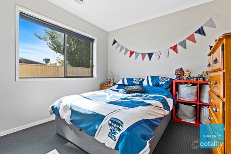 Property photo of 2 Blake Court Ballan VIC 3342
