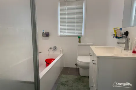 Property photo of 1 McLaughlin Avenue Taree NSW 2430