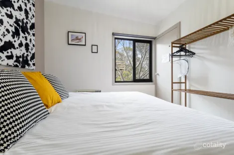 Property photo of 5 Higgi Drive Hotham Heights VIC 3741