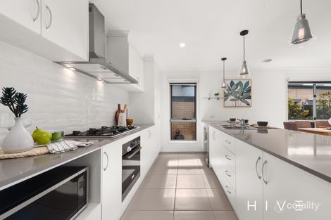 Property photo of 11 Ettrick Street Crace ACT 2911