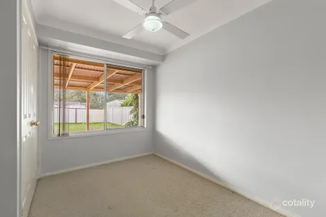 Property photo of 39 Coburn Circuit Metford NSW 2323