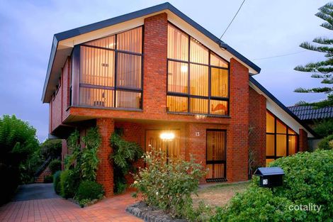 13 Avon St, Bulleen, VIC 3105