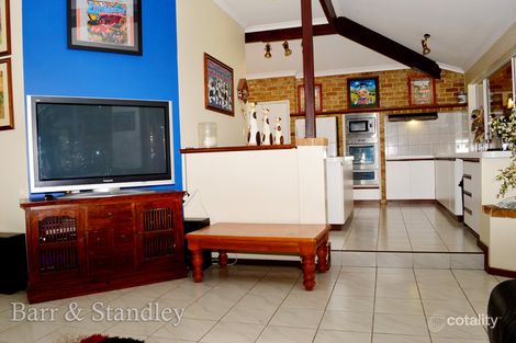 Property photo of 5 Admiralty Place Leschenault WA 6233