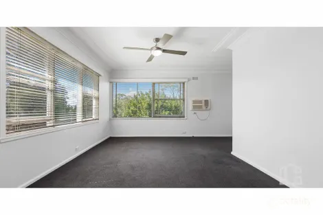 Property photo of 35 Green Parade Valley Heights NSW 2777