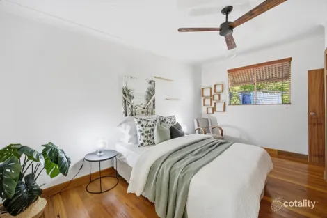 Property photo of 22 Evergreen Drive Elanora QLD 4221