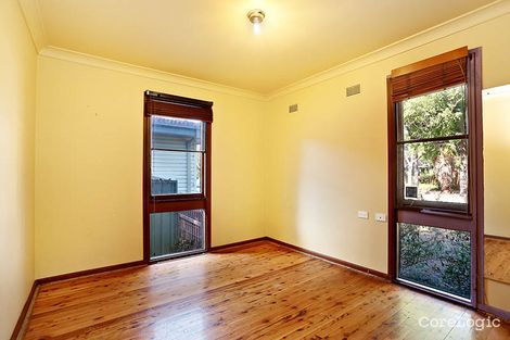 Property photo of 19 Town Street Hobartville NSW 2753
