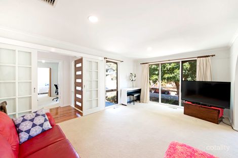 Property photo of 1 Shackell Place Wanniassa ACT 2903