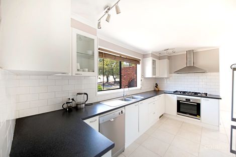 Property photo of 1 Shackell Place Wanniassa ACT 2903