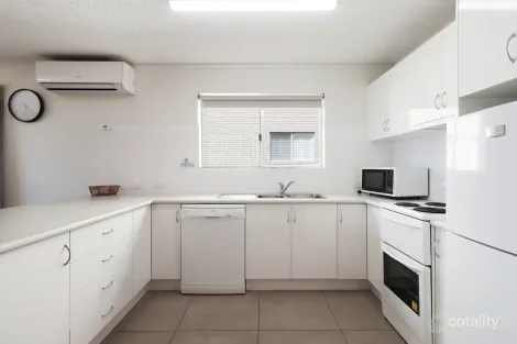 Property photo of 3/43 Esplanade Golden Beach QLD 4551