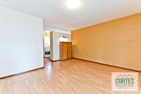 4/5 Welshpool Rd, St James, WA 6102