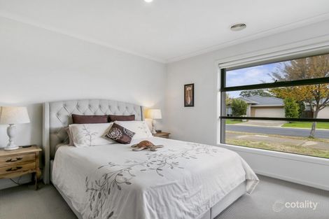 Property photo of 19 Warrego Circuit Sandhurst VIC 3977
