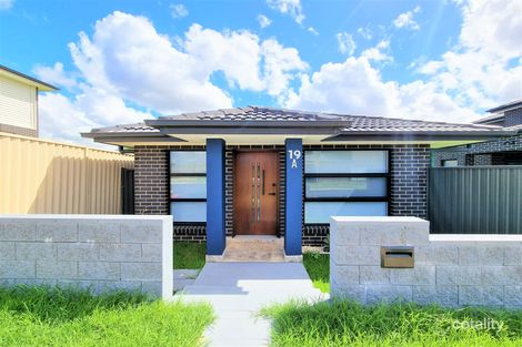 19 Briggs Ave, Middleton Grange, NSW 2171