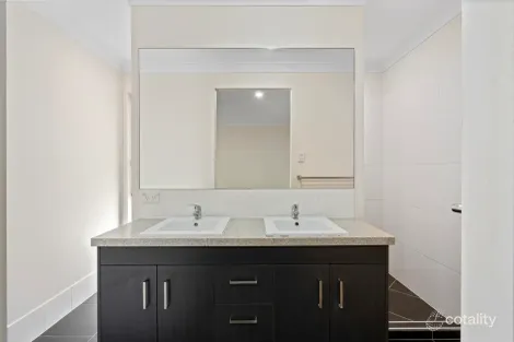 Property photo of 6 Augusta Boulevard Pimpama QLD 4209