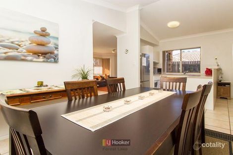 Property photo of 18 Tenterfield Place Forest Lake QLD 4078