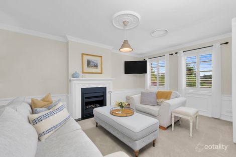 Property photo of 8 Bottlebrush Close Picton NSW 2571