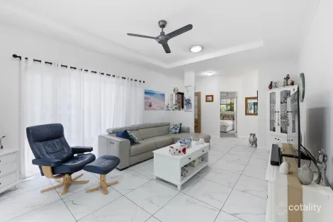 Property photo of 21 Gallery Place Little Mountain QLD 4551
