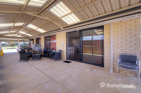 Property photo of 19 Azalea Gardens Forrestfield WA 6058