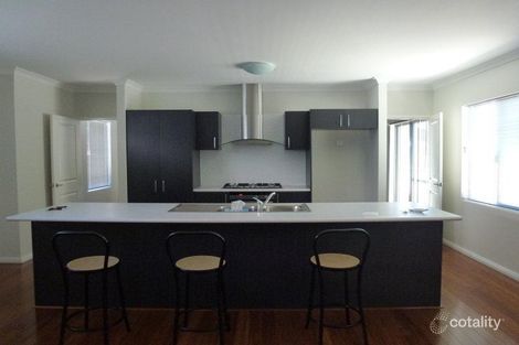 Property photo of 10 McKenzie Way Embleton WA 6062