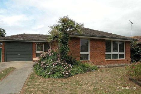Property photo of 14 Sheeran Crescent Lara VIC 3212