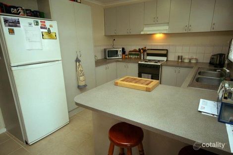 Property photo of 5 Glenn Close Cranbourne West VIC 3977
