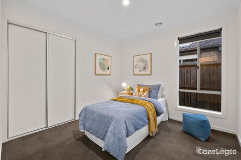 Property photo of 7 McKenna Place Pakenham VIC 3810