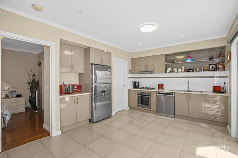 Property photo of 2/1057 Heatherton Road Noble Park VIC 3174