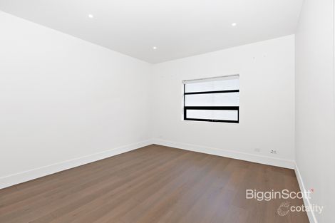 Property photo of 4/54A-54B Marine Parade Abbotsford VIC 3067