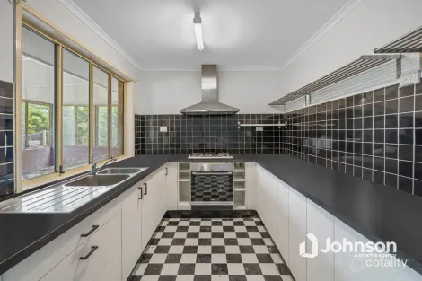 Property photo of 23 Conifer Street Hillcrest QLD 4118