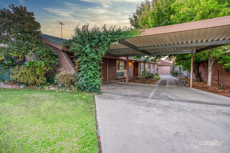 Property photo of 8 Robert Crescent West Wodonga VIC 3690