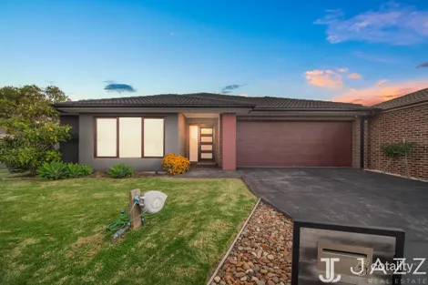 Property photo of 31 Solitude Crescent Point Cook VIC 3030