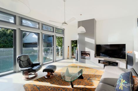 Property photo of 3 Coneill Place Forest Lodge NSW 2037