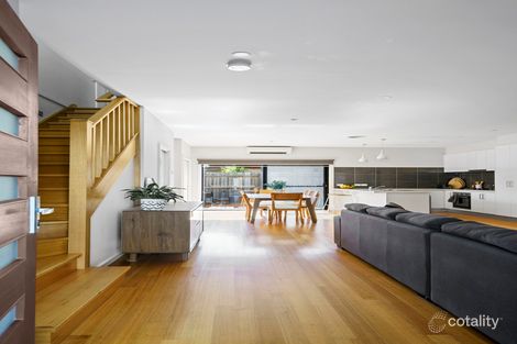 Property photo of 2/52 Stenhouse Avenue Brooklyn VIC 3012