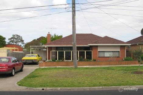 15 Wood St, Avondale Heights, VIC 3034