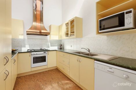 Property photo of 6 Dampier Grove Mitcham VIC 3132