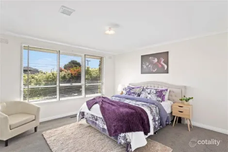 Property photo of 12 McMahons Road Ferntree Gully VIC 3156