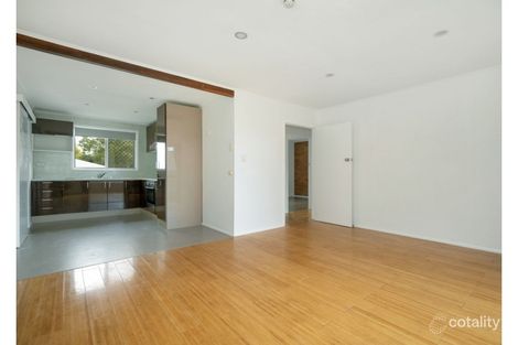 Property photo of 2/30 Wilma Street Centenary Heights QLD 4350