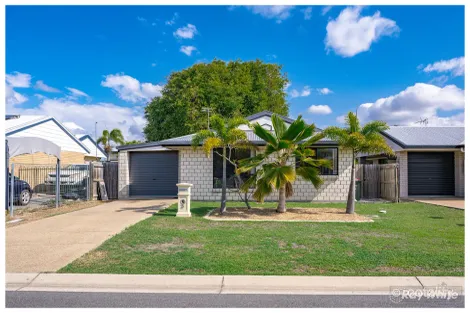 Property photo of 3 Jomarant Place Kawana QLD 4701