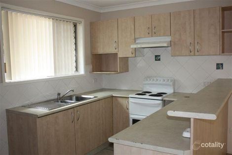 25 Oak Ave, Surfers Paradise, QLD 4217