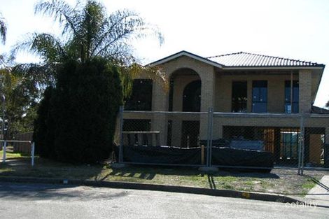 7 Davidson Cl, St Clair, NSW 2759