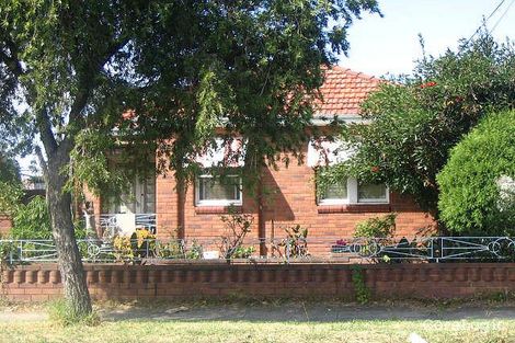 Property photo of 345 Waterloo Road Greenacre NSW 2190