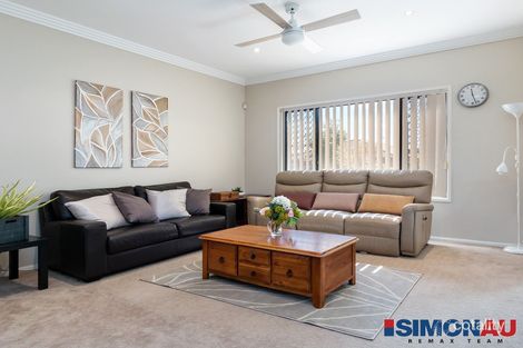 Property photo of 28 Semper Place Calamvale QLD 4116