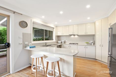 Property photo of 6 Rosella Way Warriewood NSW 2102