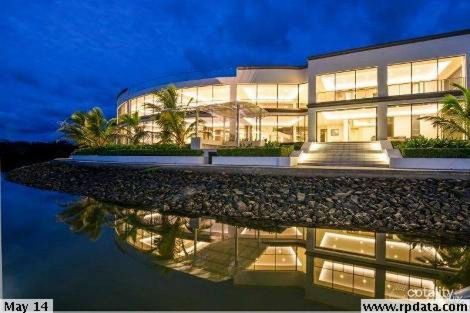 Property photo of 7313 Bayside Close Hope Island QLD 4212