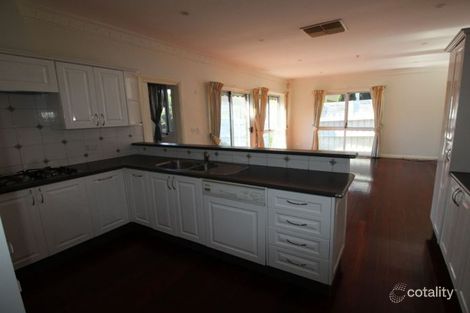 Property photo of 35 St Albans Street Mount Waverley VIC 3149